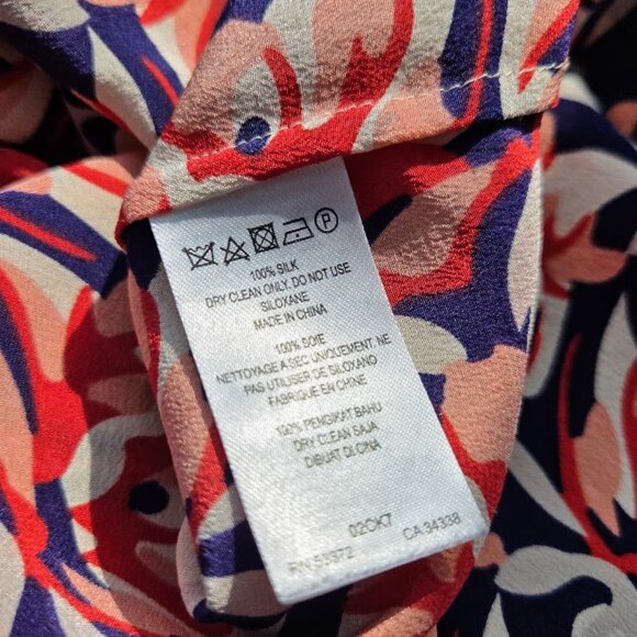 Sleeveless Button Down Coral Pink and Navy Silk Shirt Size 12 - Picture 9 of 9